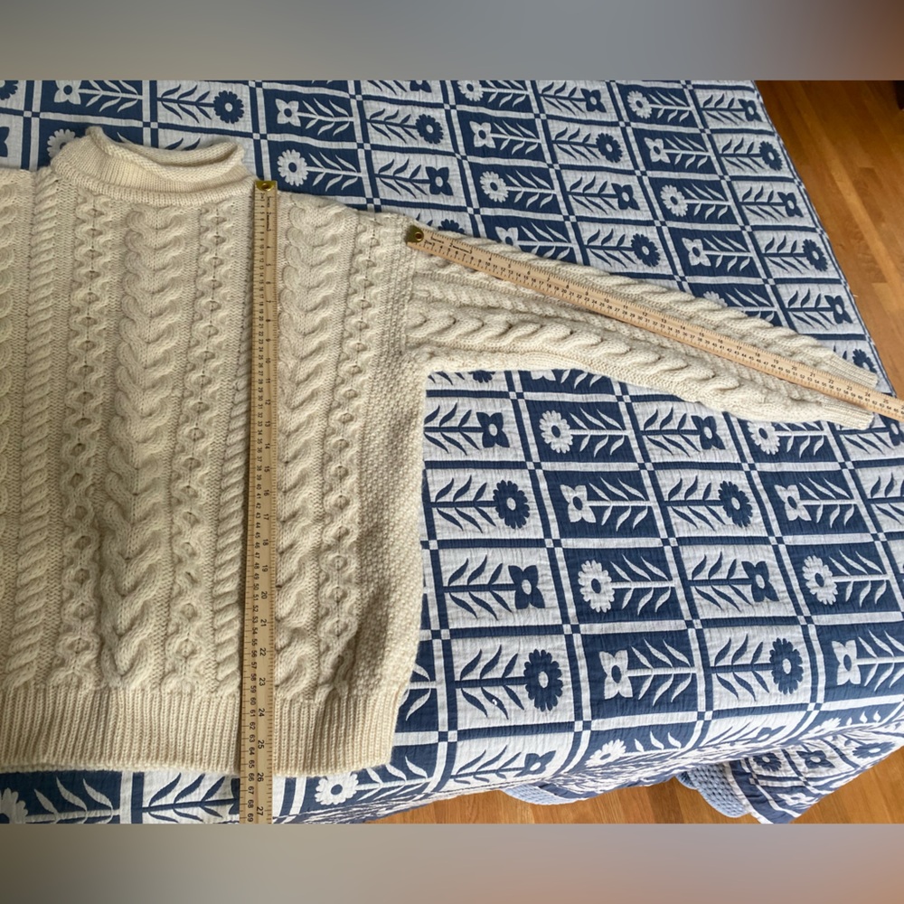 John Molloy Made in Ireland Wool Cream Cable Knit Sweater - Picture 4 of 5